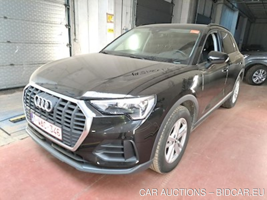 Audi Q3 35 TFSI S tronic Business