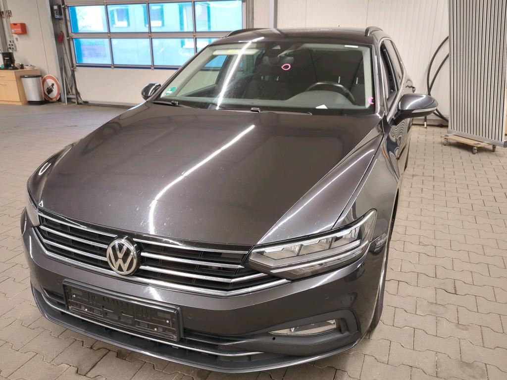 Volkswagen Passat VARIANT 2.0 TDI SCR DSG Business, 2020