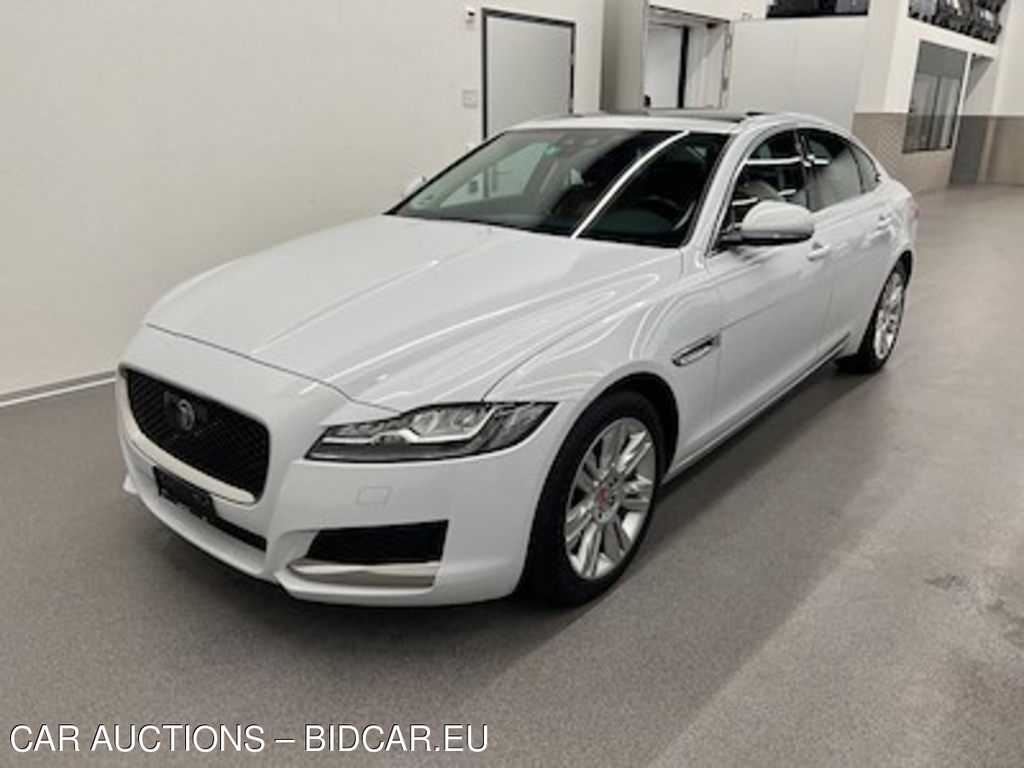 Jaguar XF 20d Portfolio