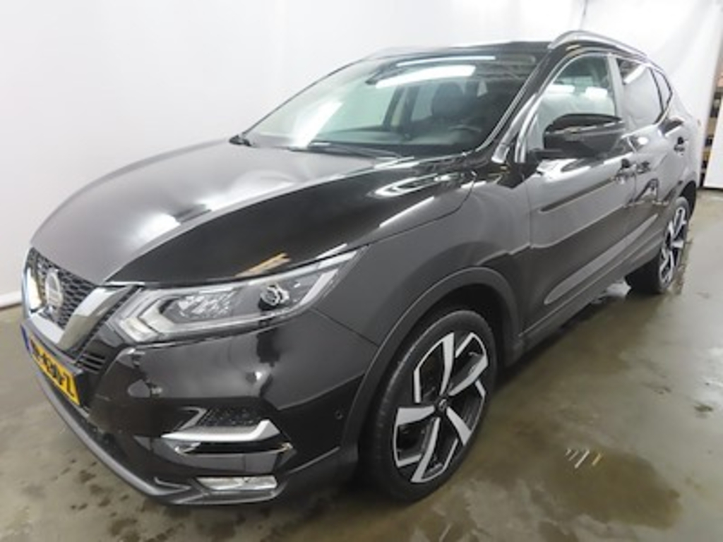 Nissan Qashqai 1.3 DIG-T 140 ActieAuto 5d TEKNA APL