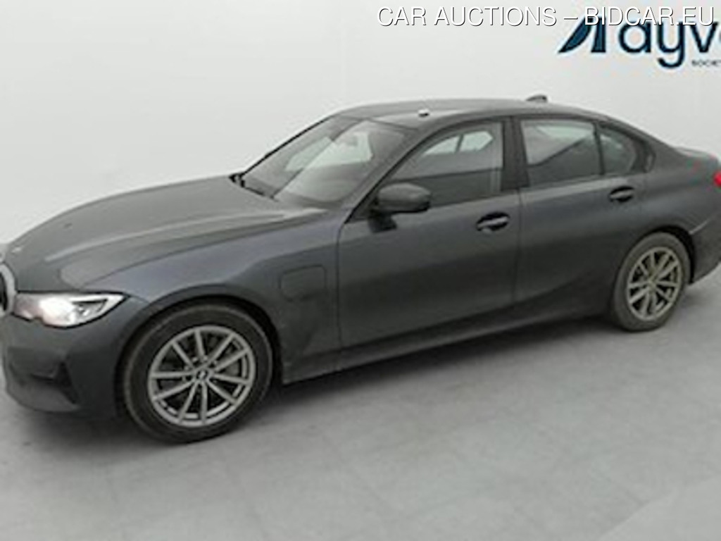 BMW 330 E berline 184CV BUSINESS PACK PLUS NAVI