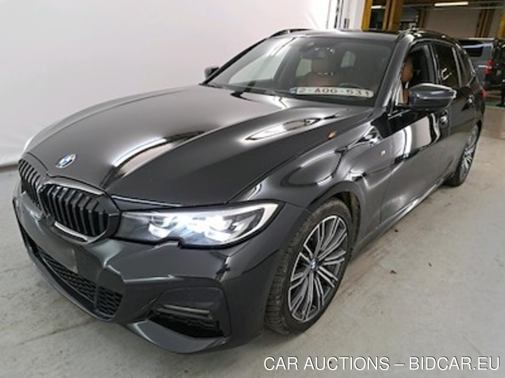 BMW 3 series touring 2.0 318DA (100KW) TOURING Business Plus Model M Sport Mirror