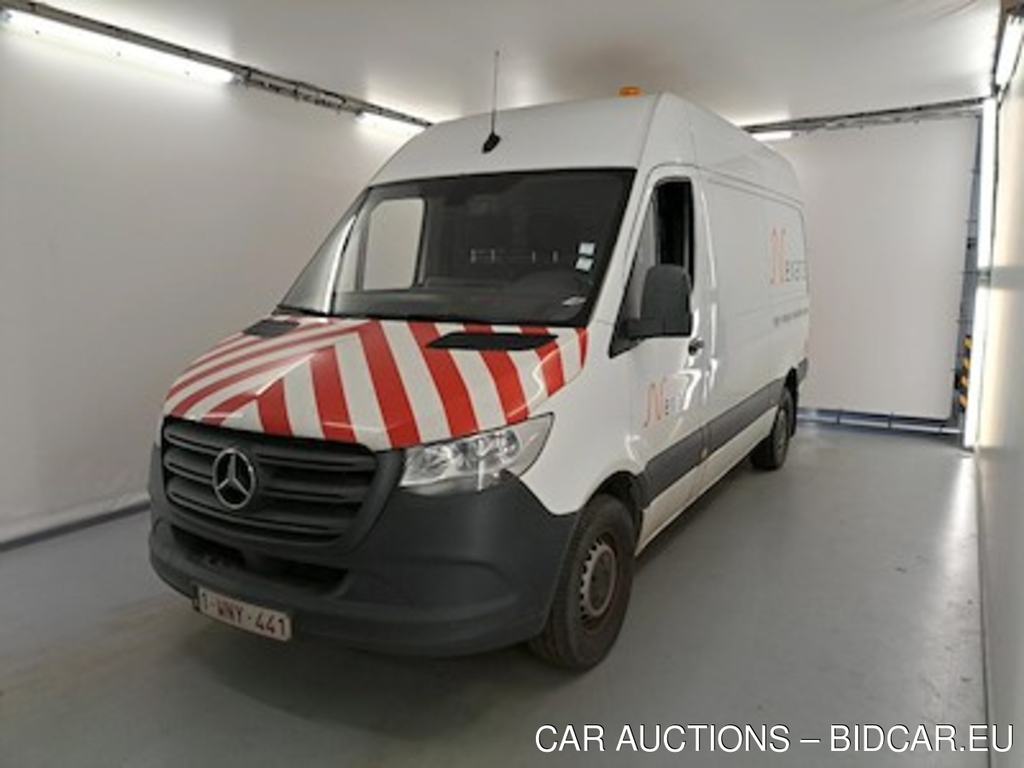 Mercedes-Benz Sprinter 300 fou mwb HR dsl 314 2.1 CDI L2H2 RWD Functional 7G-tron.