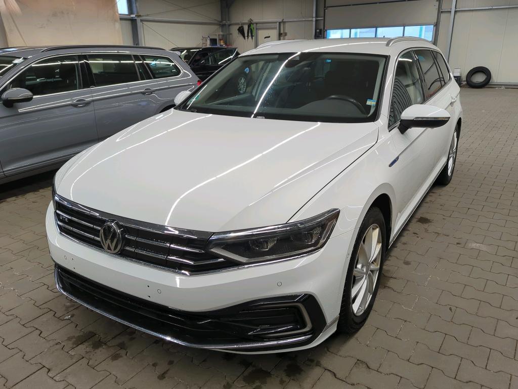 Volkswagen Passat VARIANT 1.4 TSI PLUG-IN-HYBRID DSG GTE, 2020