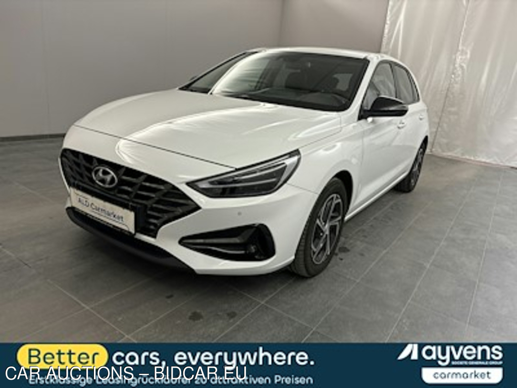 Hyundai I30 1.6 CRDI Intro Limousine, 5-turig, 6-Gang