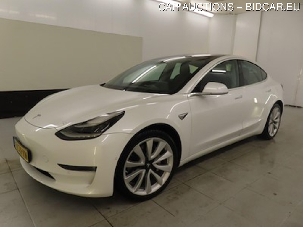 Tesla Model 3 Long Range Dual Motor AWD 4d