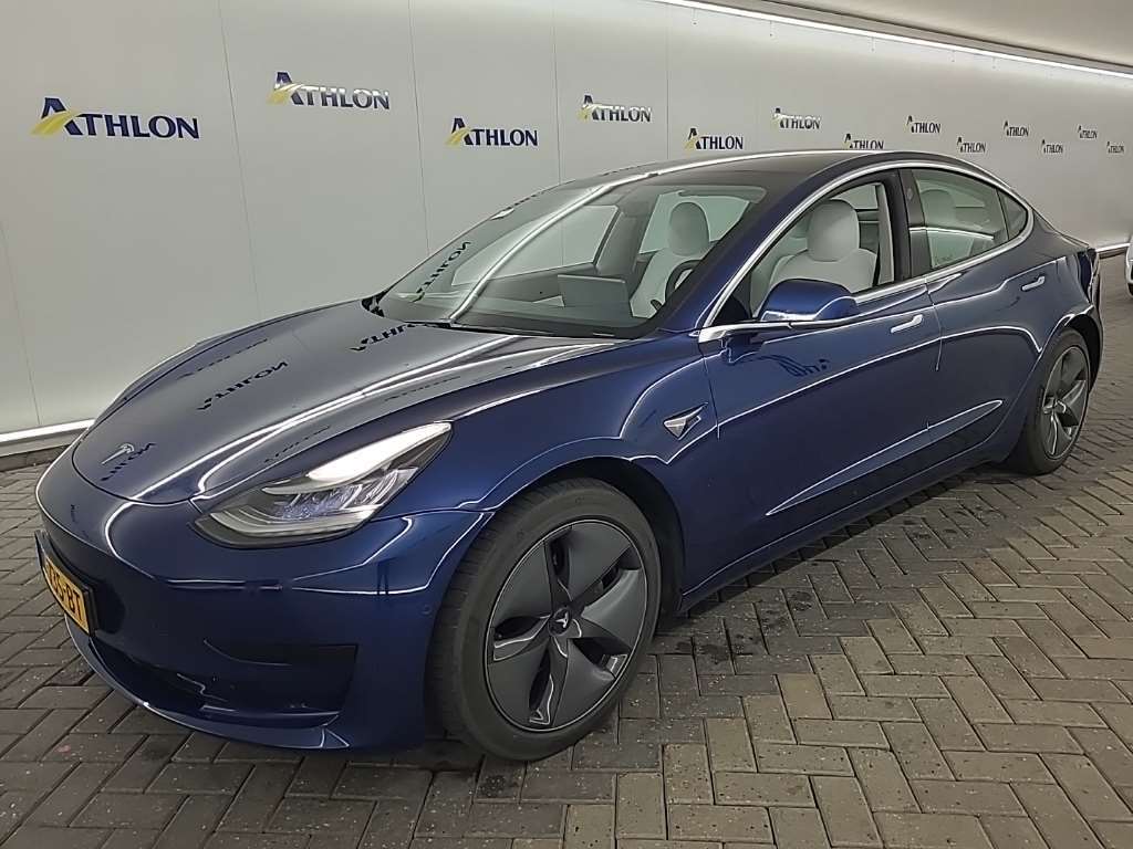 Tesla Model 3 STANDARD RANGE PLUS RWD 4D 225KW, 2020