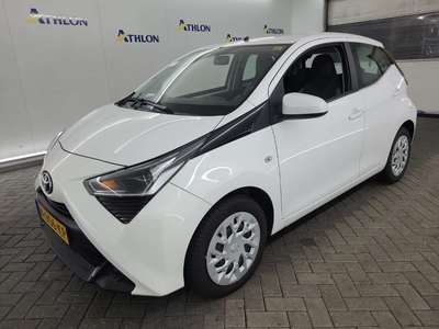 Toyota Aygo 1.0 VVT-I X-PLAY 5D 53KW, 2021