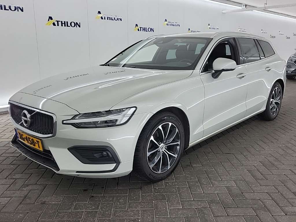 Volvo V60 D3 GEARTRONIC MOMENTUM 5D 110KW, 2019