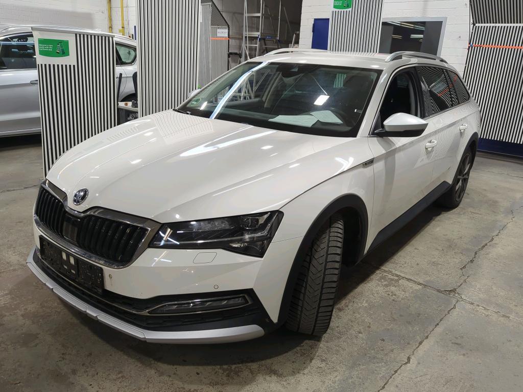 Skoda Superb COMBI 2.0 TDI 4X4 DSG Scout, 2020