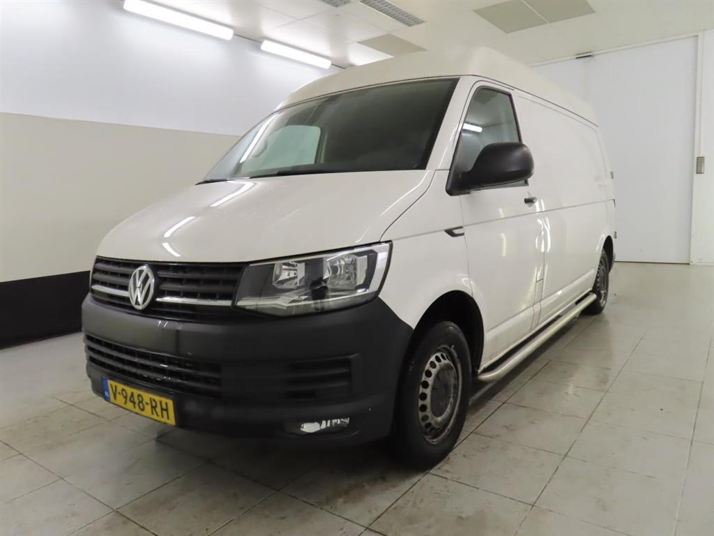 Volkswagen Transporter 2.0 TDI L2H1 4M CO., 2018