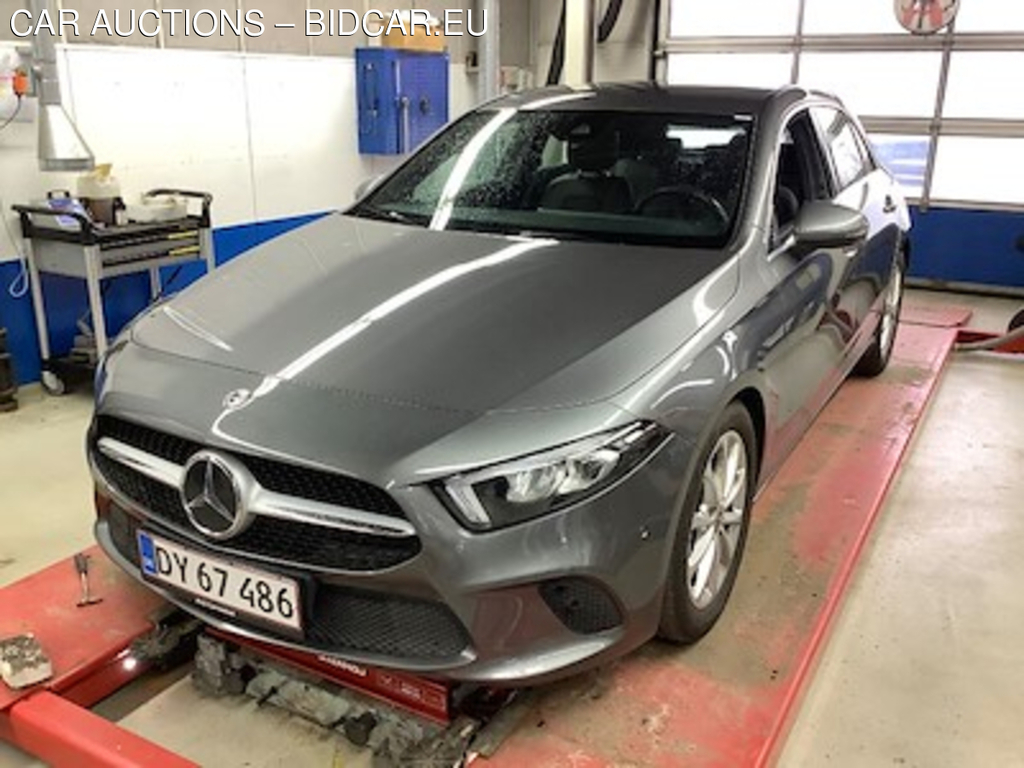 Mercedes-Benz A-Klasse 2.0 A 200 D Business DCT UA!