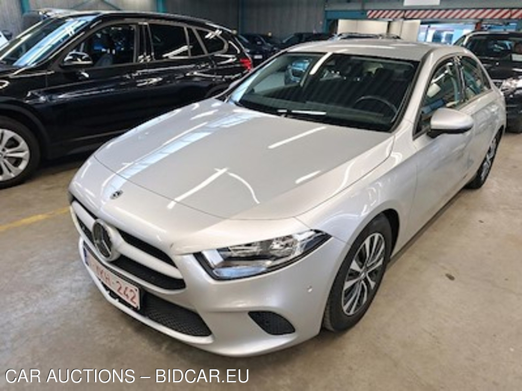 Mercedes-Benz A sedan A 180 D BUSINESS SOLUTION