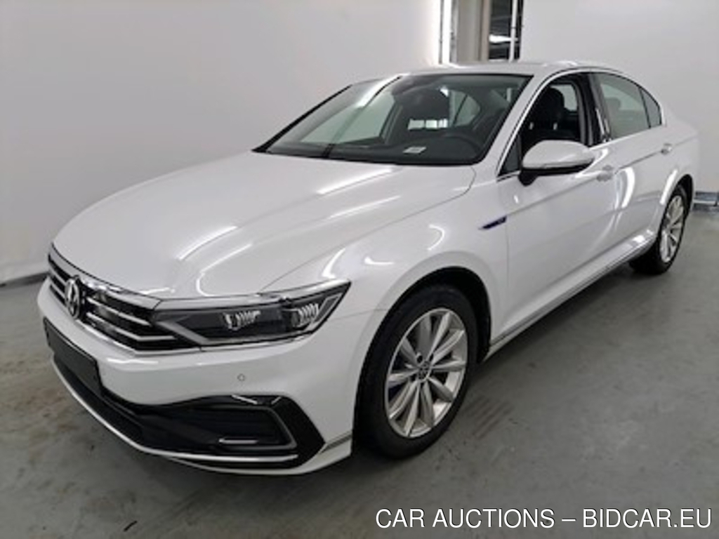 Volkswagen PASSAT 1.4 TSI GTE BUSINESS DSG