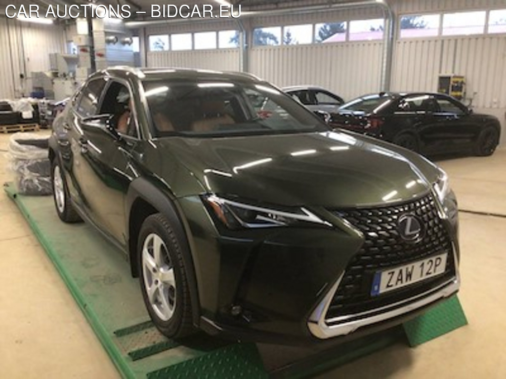 Lexus UX 250h Premium Skinn Taklucka B-kamera nav