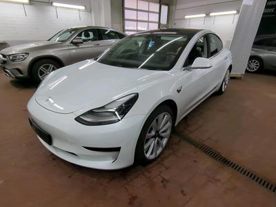 Tesla Model 3 STANDARD REICHWEITE PLUS HINTERRADANTRIEB, 2020