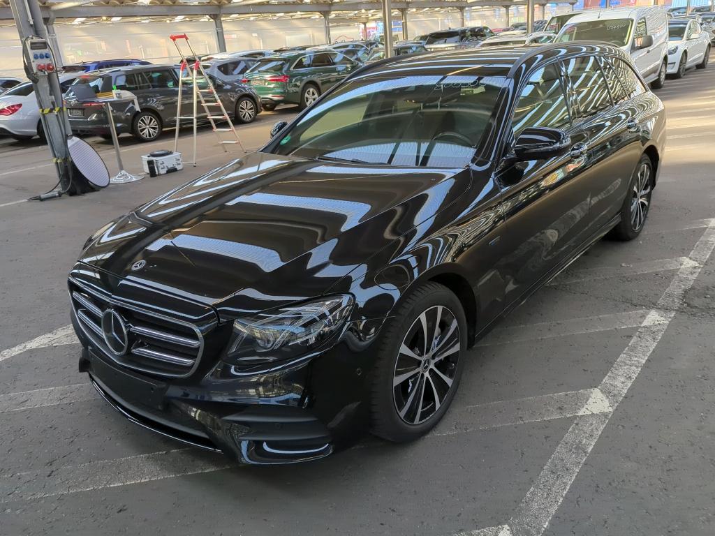 Mercedes-Benz E 300 DE T 9G-TRONIC AMG Line, 2020