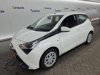 Toyota Aygo 1.0 VVT-I X-PLAY 5D 53KW, 2021