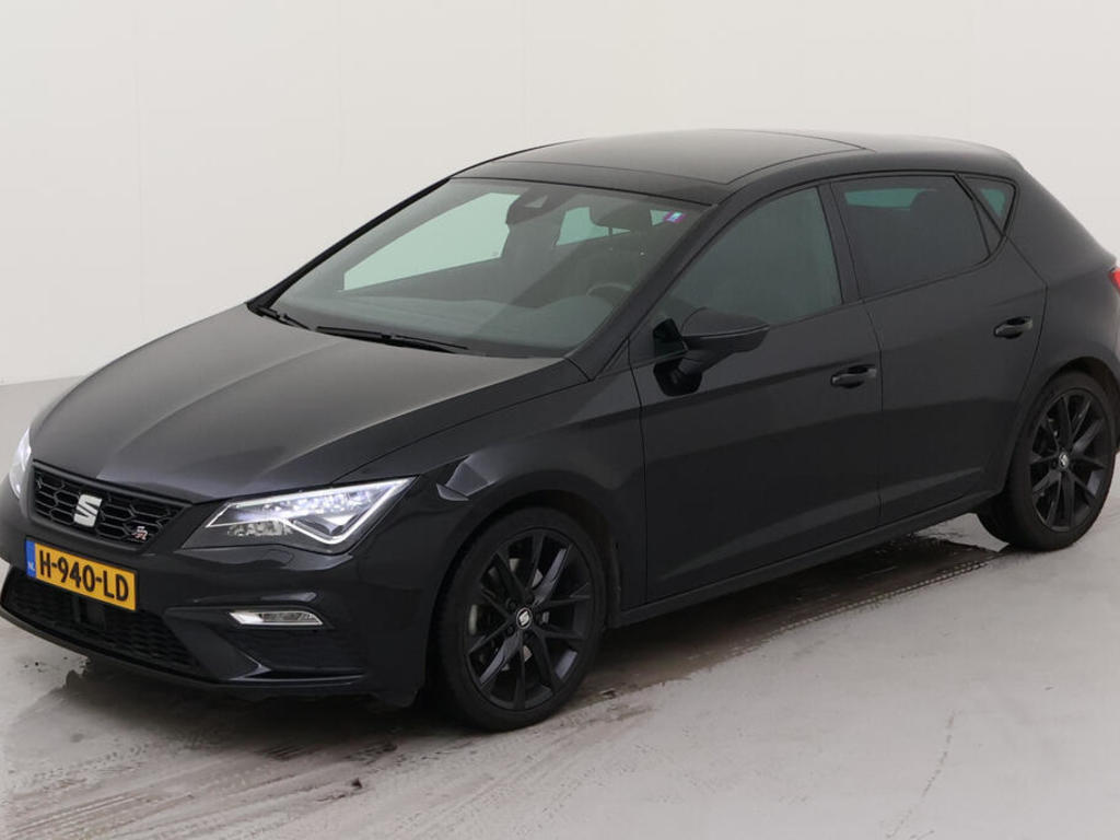 Seat Leon 1.5 TSI 150PK DSG FR ULTIMATE EDITION BLACK TECHNOLOGY BEATS WIN, 2020