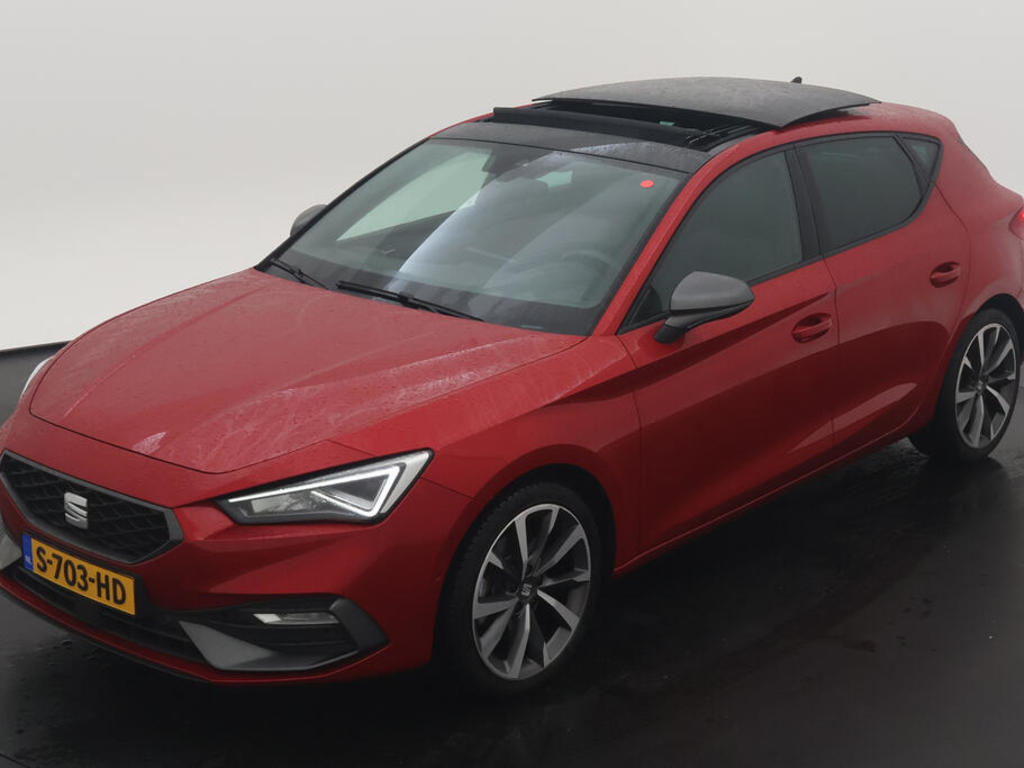 Seat Leon sportstourer 1.5 TSI 150PK DSG FR BUSINESS INTENSE BEATS WINTER TECHNOLOGY, 2023