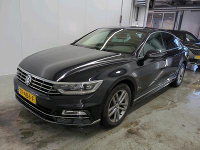 Volkswagen Passat 1.4 TSI BMT 110kW Highline Business R ACT, 2018