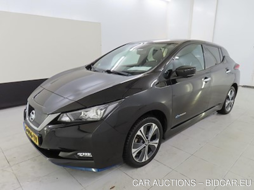 Nissan Leaf ActieAuto e+ 62kWh 5d TEKNA