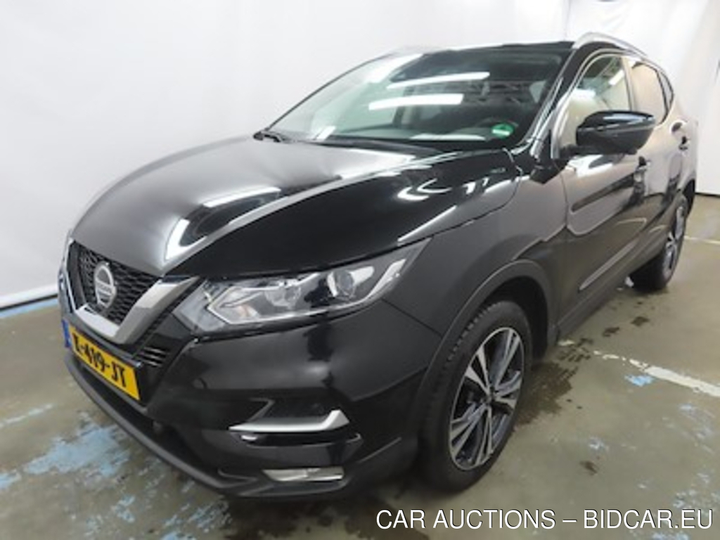 Nissan Qashqai 1.3 DIG-T 140 DESIGN EDITION 5d