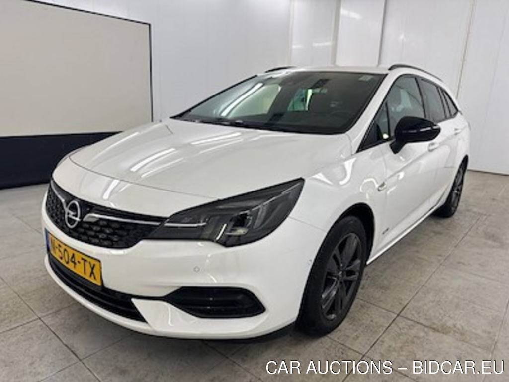 Opel Astra sports tourer 1.2 turbo 81kW Design &amp; Tech