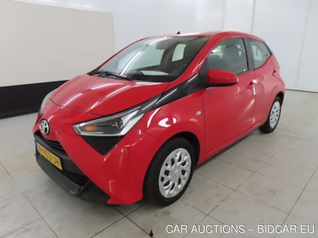 Toyota Aygo 1.0 VVT-i x-play x-shift 5d