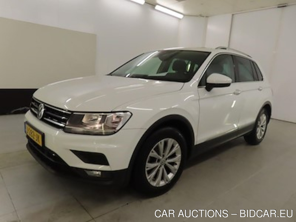 Volkswagen Tiguan 1.5 TSI ACT 110kW DSG Comfortline Bus. 5d