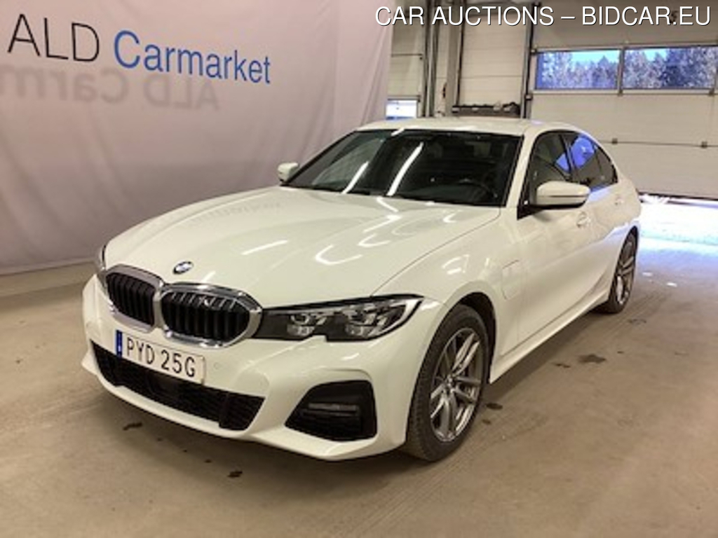 BMW 330e M-Sport Skinn/Alcantara Cockpit B-Kamera Nav