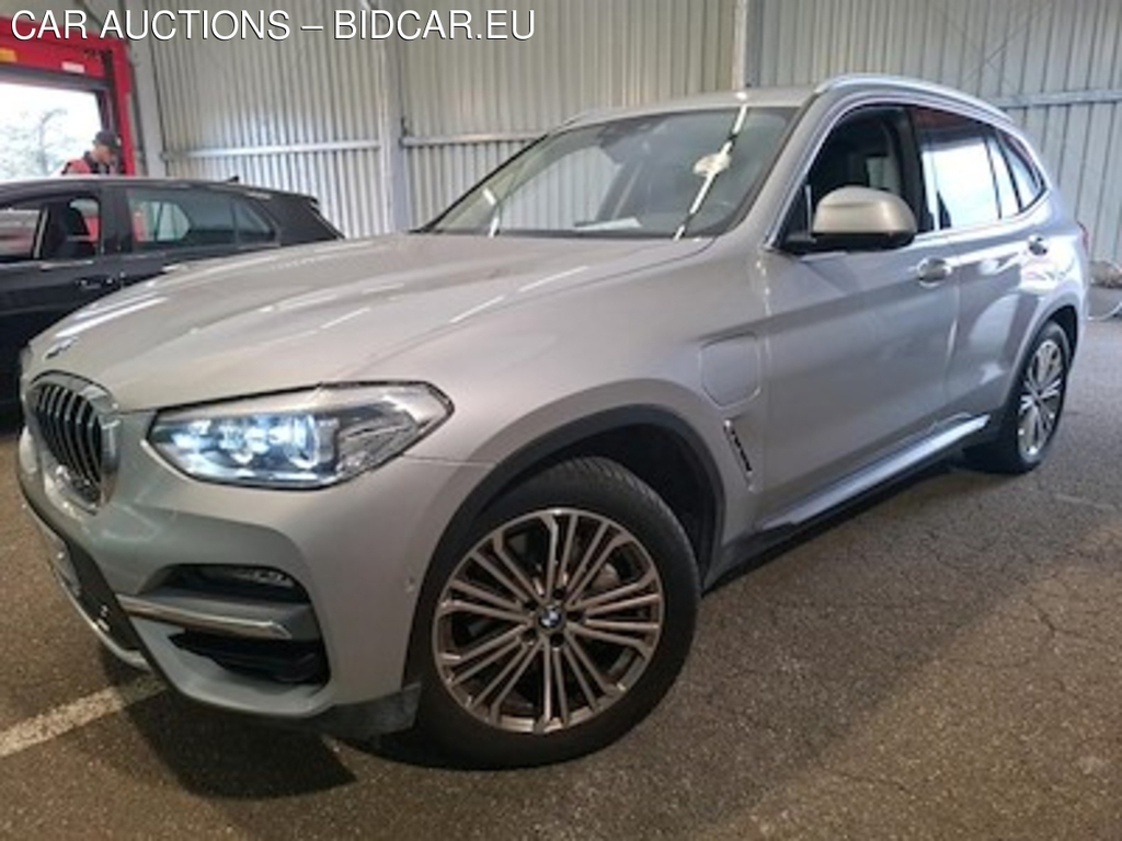 BMW X3 X3 XDRIVE30E 292CH LUXURY BVA8