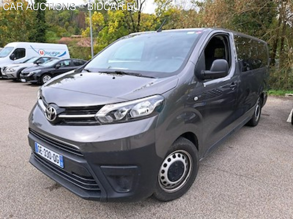 Toyota PROACE PROACE Combi Long 1.5 120 D-4D Dynamic RC21