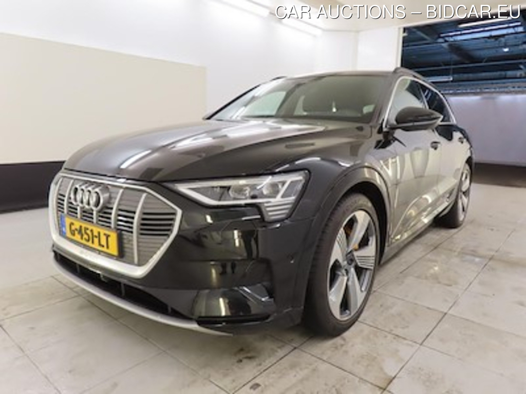 Audi E-tron 55 quattro advanced 5d