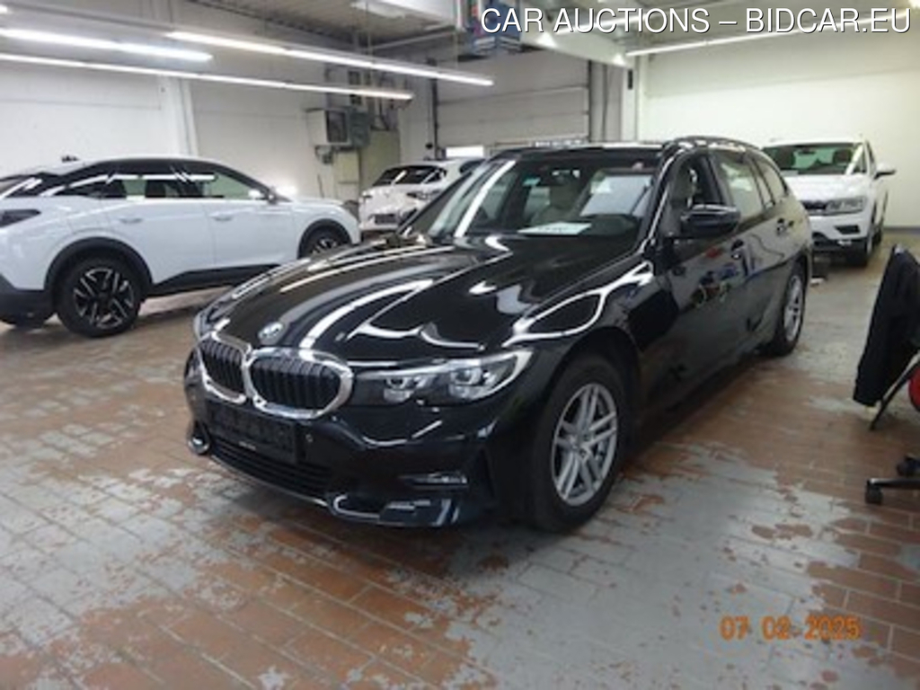 BMW series 3 2.0 320D A TOURING SPORT LINE