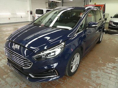 Ford s-max 2.0 ECOBLUE SCR 110KW TITANIUM AUTO