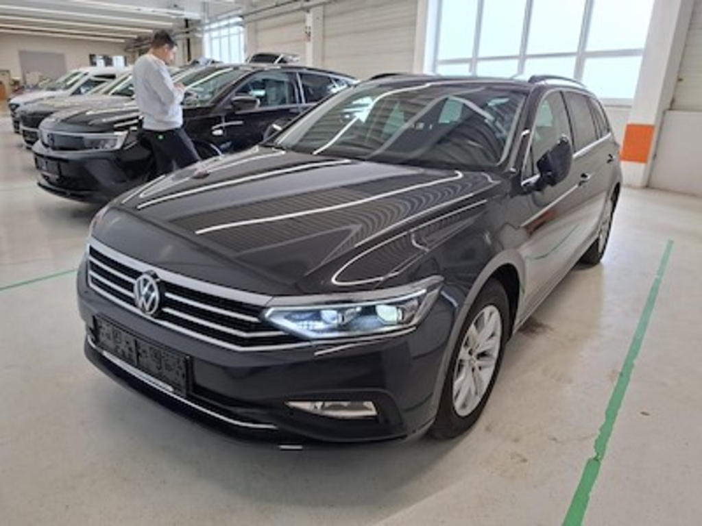 Volkswagen Passat 2,0 Tdi Scr Dsg Business Variant 110KW