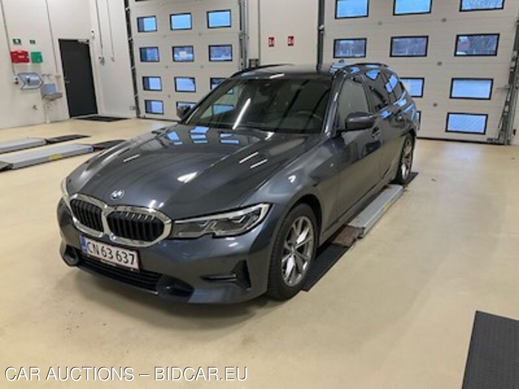 BMW 3 serie 2.0 320D F SPORT LINE TOURING AUTO stationcar UA!