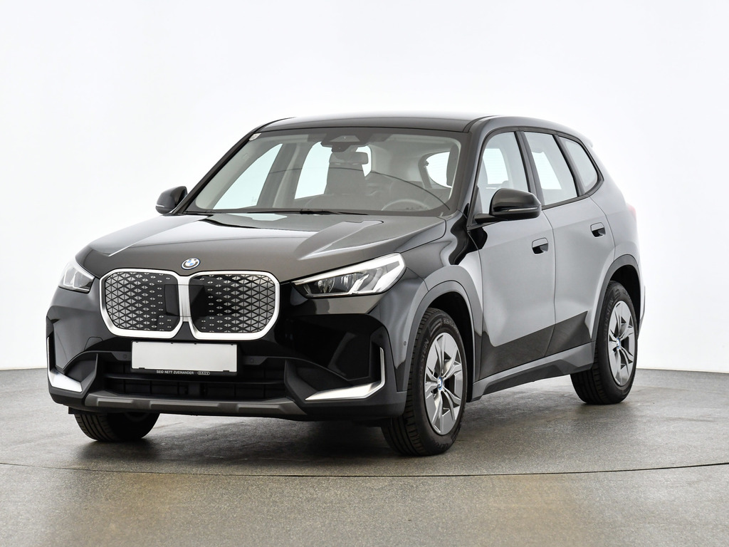 BMW iX1 eDrive20 64,8kWh -, 2023