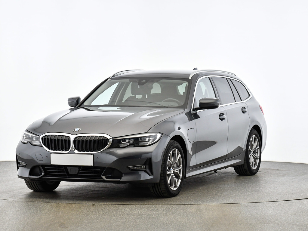 BMW 330e PHEV xDrive Touring Aut. (G21), 2021