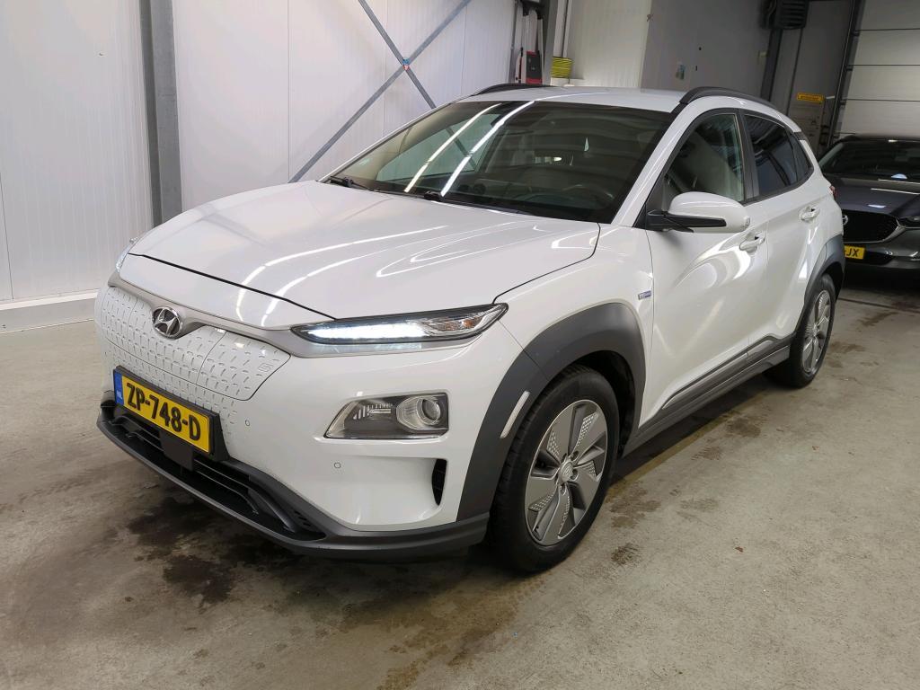 Hyundai Kona Actie: EV 150kW / 64kWh 2WD Premium automaat, 2019