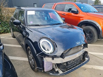 MINI 5 door 1.5 COOPER AUTO