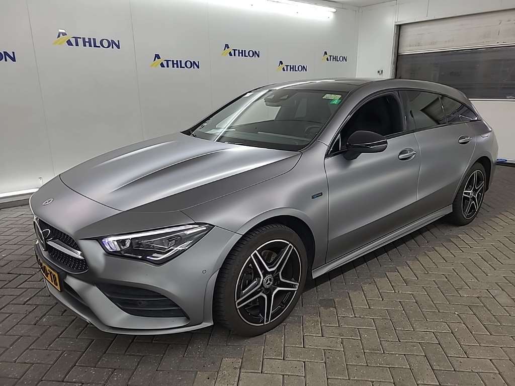 Mercedes Cla shooting br CLA 250 E DCT BUS. SOL. AMG LIMITED 5D 160KW, 2021