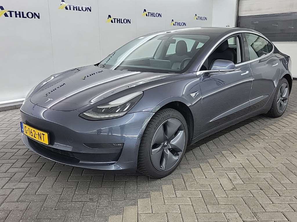 Tesla Model 3 STANDARD RANGE PLUS RWD 4D 211KW, 2019