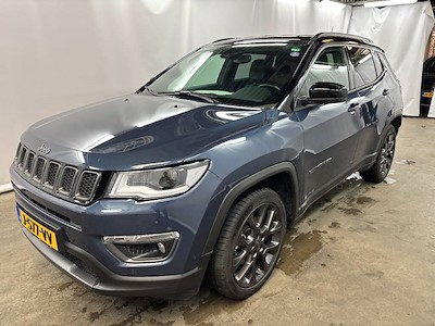 Jeep Compass 1.3T 150 DDCT S