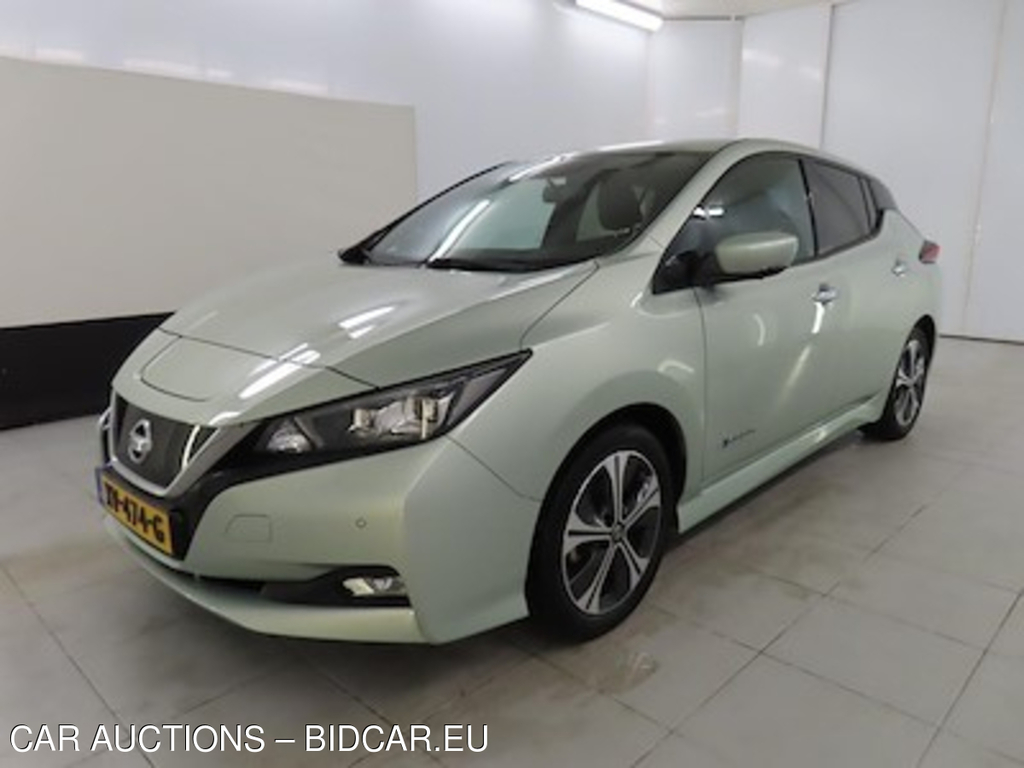 Nissan Leaf TEKNA 40kWh 5d