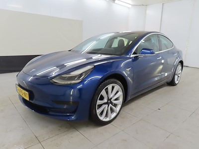 Tesla Model 3 Standard Range Plus 4d