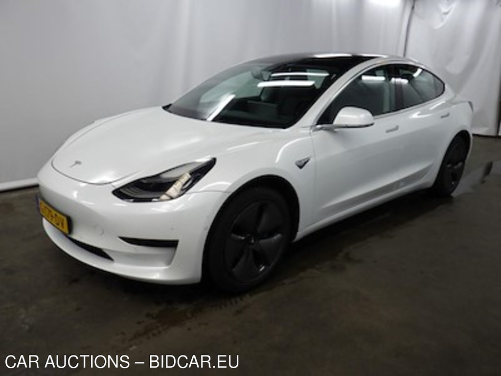 Tesla Model 3 Standard Range Plus RWD 4d