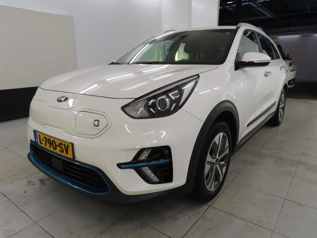 Kia Niro ev COMFORTLINE 64 KWH, 2021