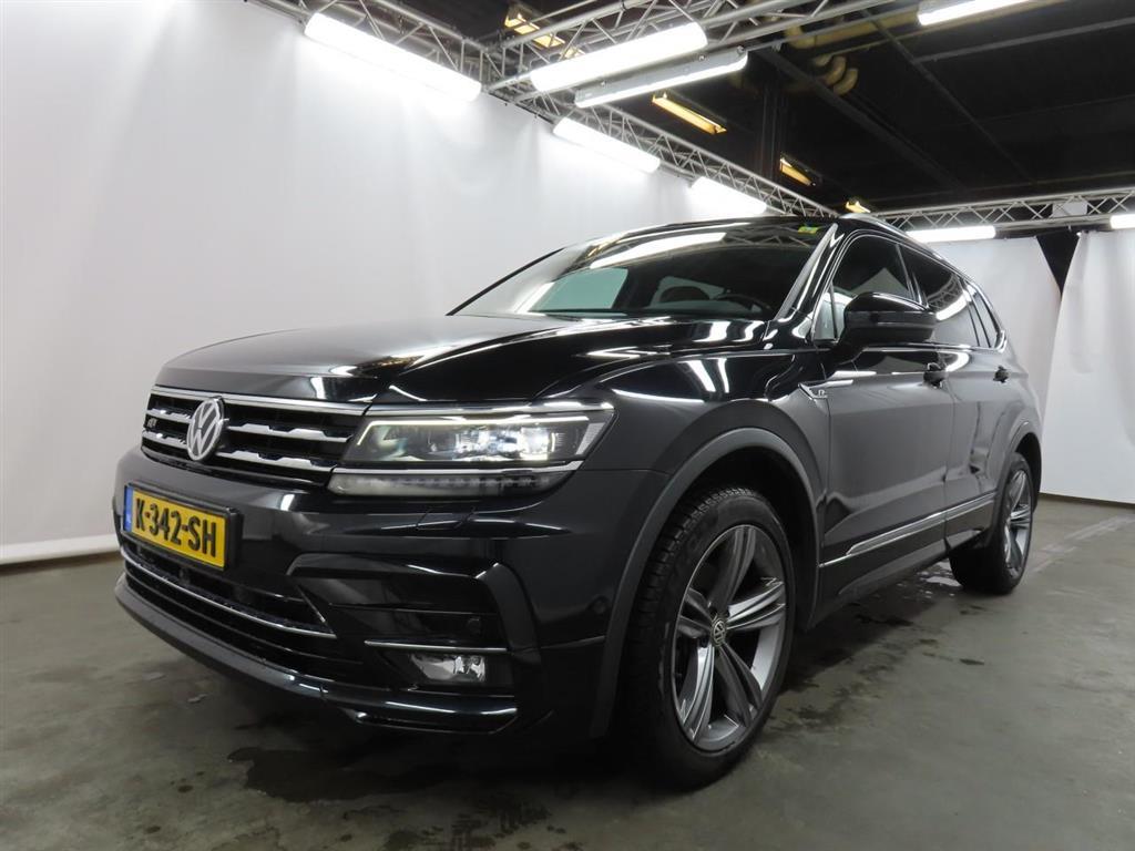 Volkswagen Tiguan 1.5 TSI HL BUS. R., 2021